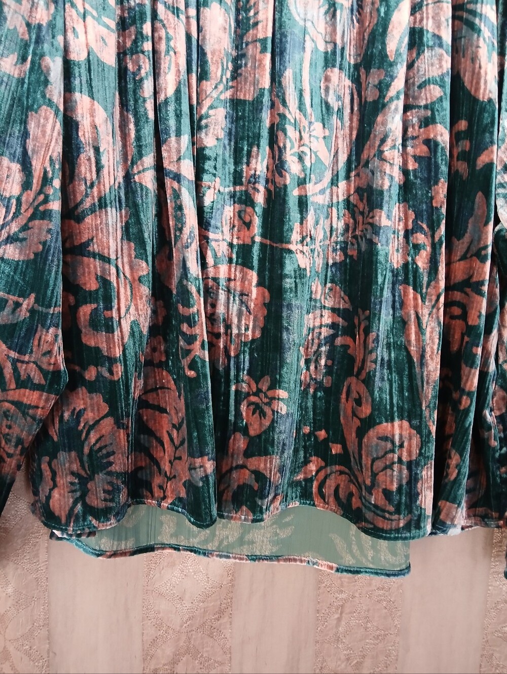 🏷️ Anthropologie Women's Top Faustine Velvet Teal Floral Peasant Plus 0458 - Picture 3 of 14